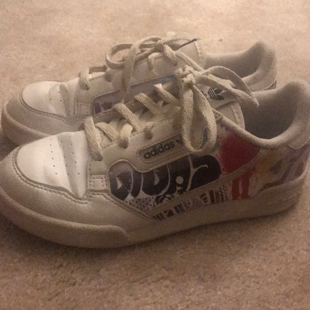 Adidas Graffiti kids shoes